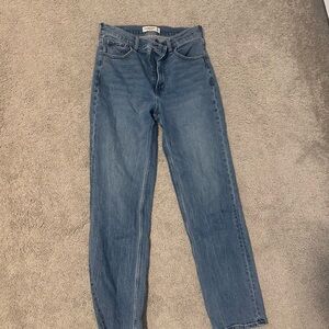 Abercrombie & Fitch Ultra High Rise Ankle Straight Blue Jeans